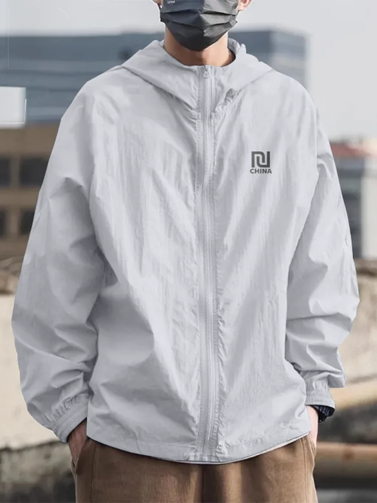 

Мужская летняя легкая дышащая куртка Jeanswest из ледяного шелка с защитой от солнца и УФ-излучения, на молнии, с декоративными элементами