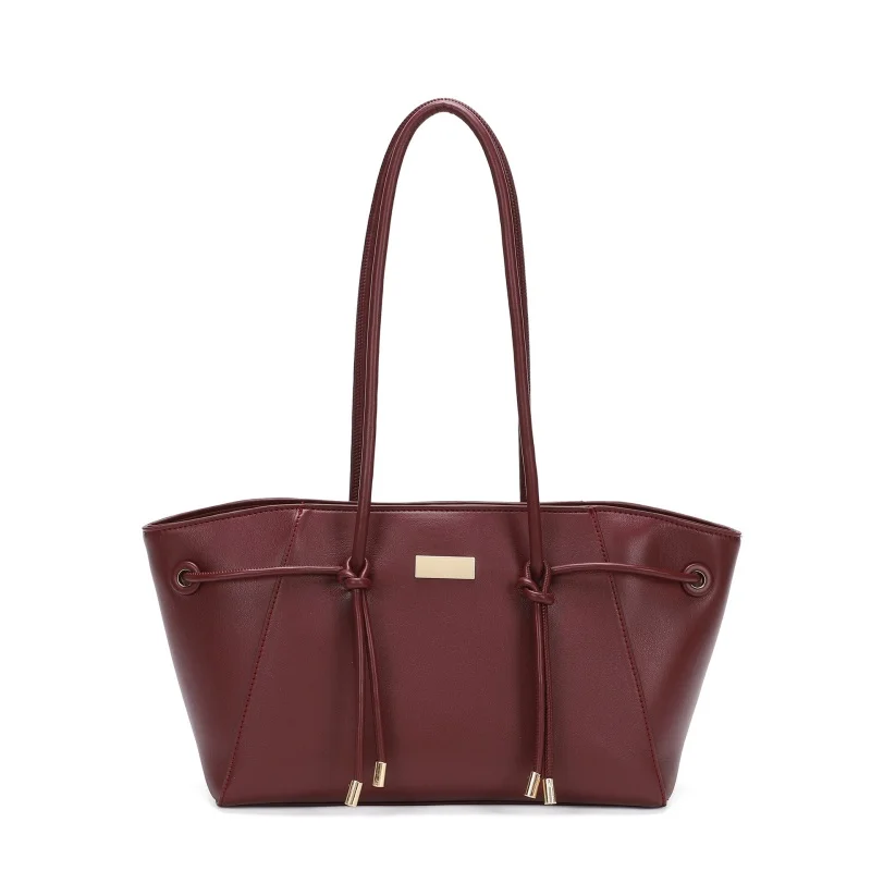 

Модная женская сумка подмышки с кисточками на шнурке, большая вместительная кожаная сумка через плечо с высокой текстурой, сумка