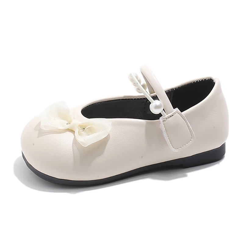 

Туфли принцессы для девочек, новинка 2024, весенние кожаные туфли с жемчугом и мягкой подошвой для маленьких девочек, модные туфли для женщин и малышей с бантом