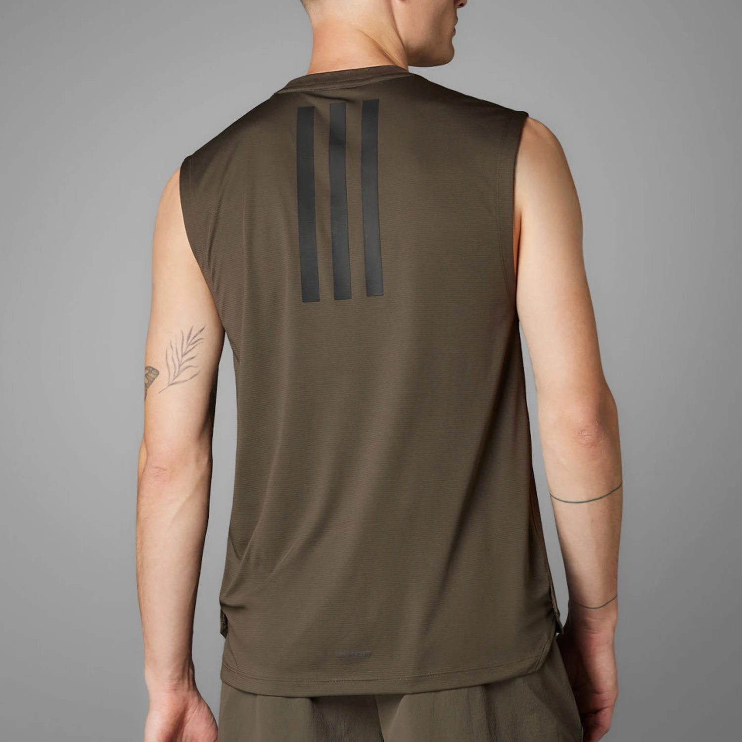 سترة Adidas الرسمية الأصلية POWER TANK للرجال للرياضة واللياقة البدنية بدون أكمام JD8457