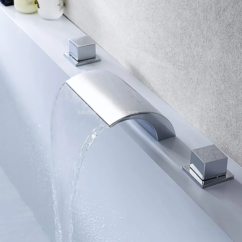 

Wholesale Bathroom Deck Mount Bathtub Faucet Spout Waterfall Faucet Mixer Brass Bathtub Faucet