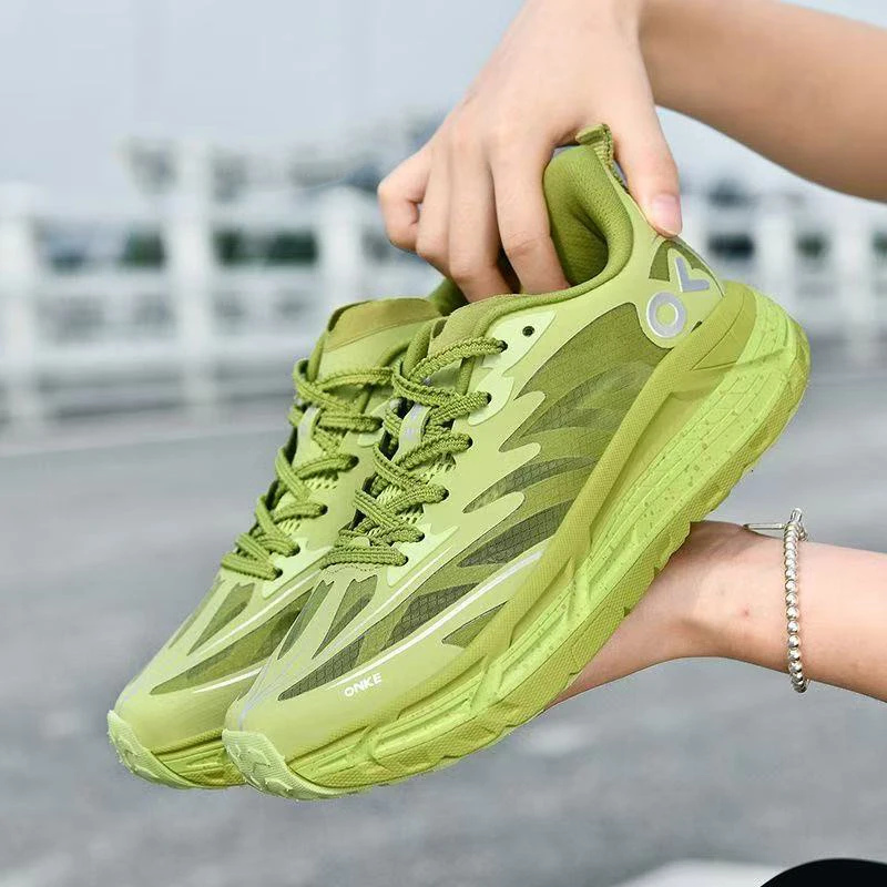 New Bestseller Arrival Anti-Slip Durable Walking Shoes Powerful Traction Premium Quality Athletic Shoes Casual Footwear