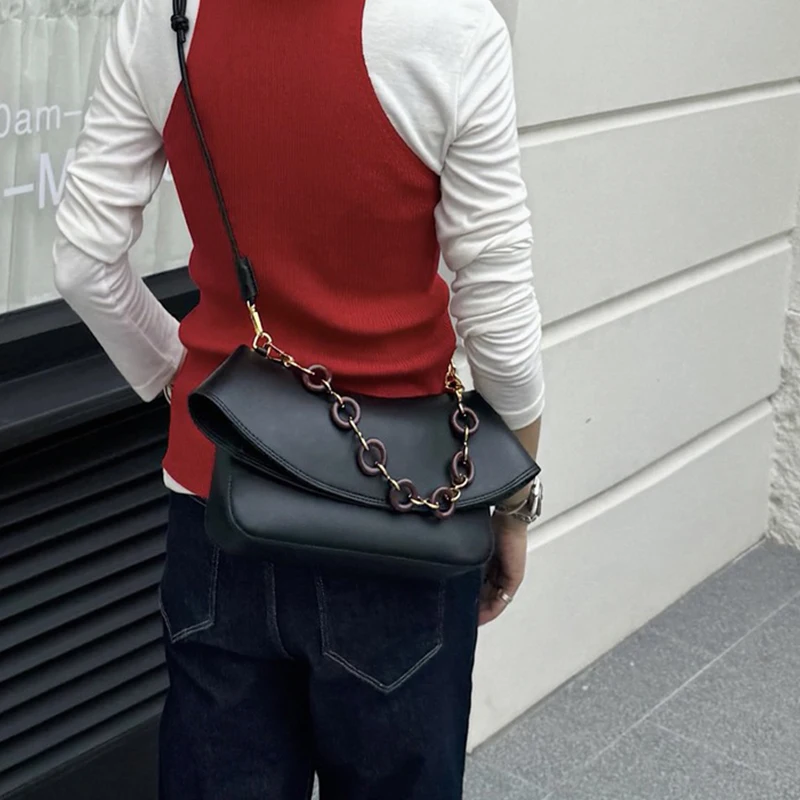 2026 New Summer Leather Shoulder Bag Fashion Brand Design Donut Chain Bag Lazy Style Underarm Bag Female