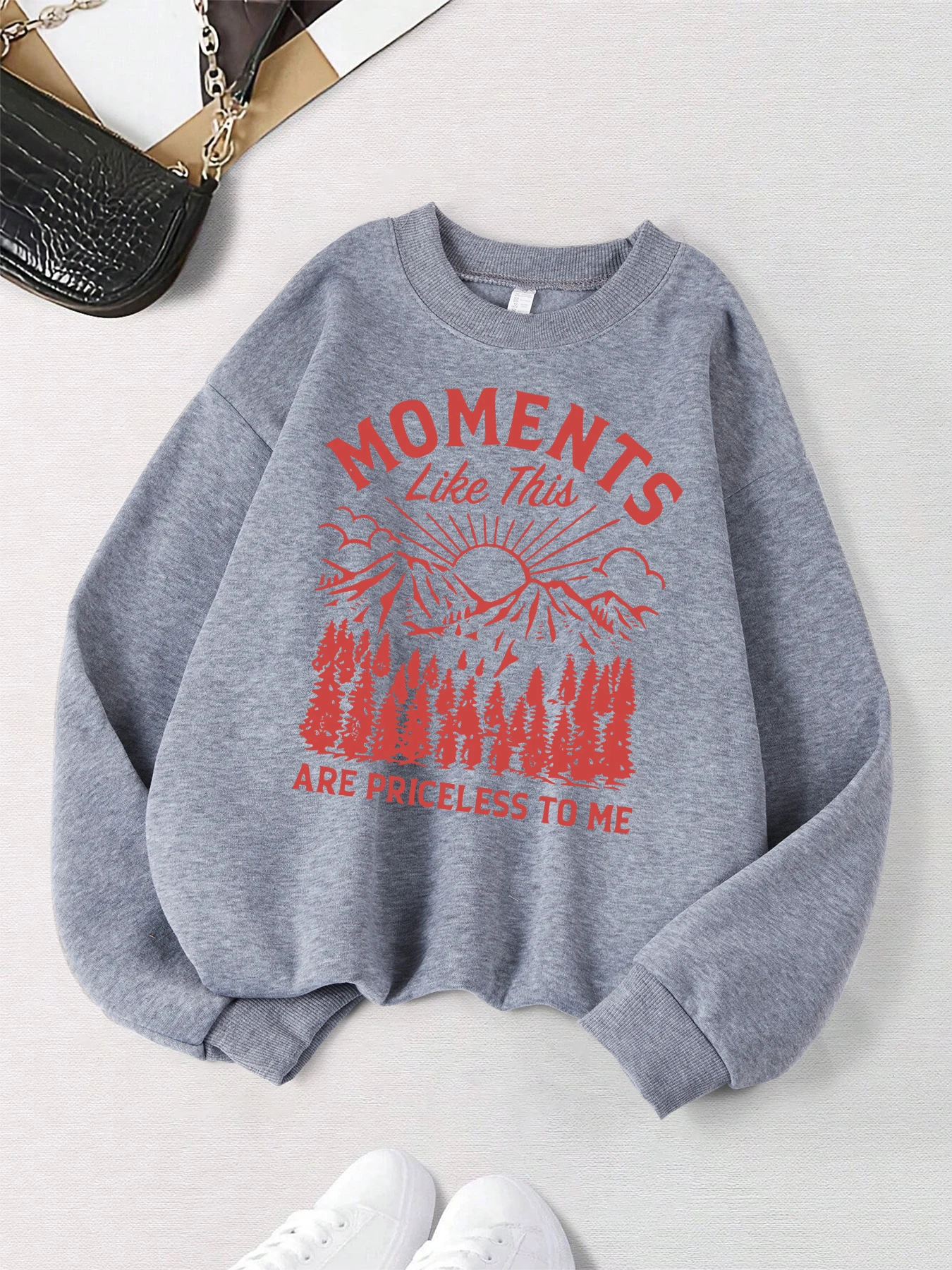 Moments Like This Are Priceless To Me Prints Sweatshirt Women O-Neck Clothes Autumn Fleece Pullover Loose Multicolor Streetwear