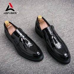 Luxury Tassle Slip On Loafers Men Shoes Brogue Soft  Casual Polish Leather Shoes Men Party Wedding Shoes For Man Free Shipping