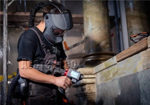 

High Power 500w Pulse Fiber Laser Cleaner Suitcase Laser Cleaning Machine Hot Sale