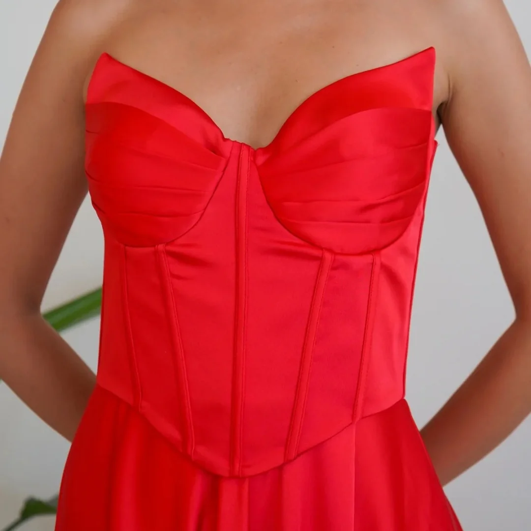 Bella personalizado vermelho sem alças espartilho cetim vestido longo robes de soirée alta fenda elegante vestidos de festa elegante vestido de baile 2025