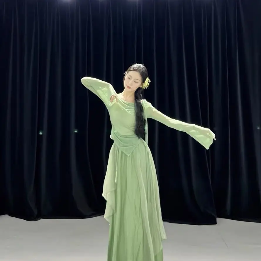 

Body Shaping Dance Set - Ethereal Sheer Top for Chinese Classical Training, Elegant Stage Performance Stage Costumes for Woman
