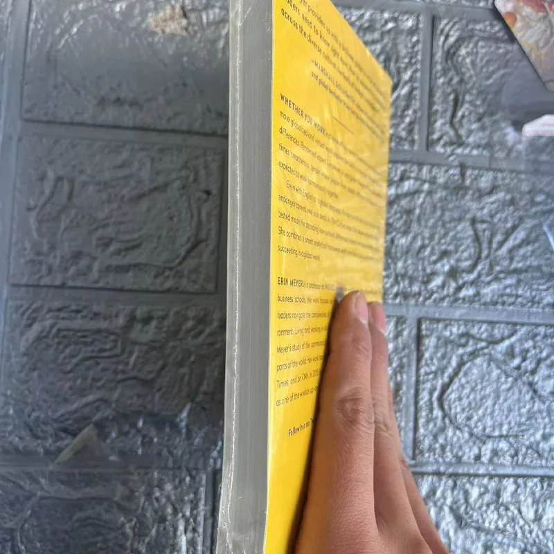 Peta Budaya Oleh Erin Meyer Mendekode Cara Orang Berpikir, Memimpin, dan Menyelesaikan Hal-hal dalam Bahasa Inggris