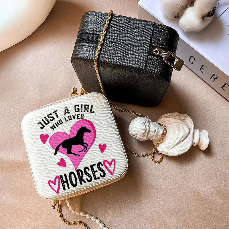 1pc Horse. Just a girl who loves horses Portable Jewelry Storage Box, Simple Jewelry Organizer Box,Gifts Box For Women