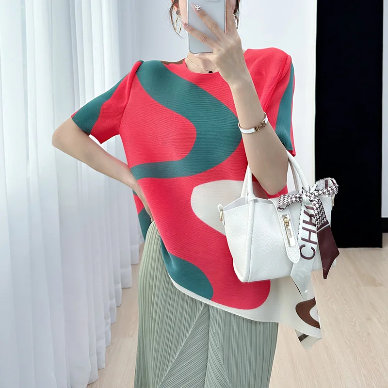 

Miyake Printed Pleated T-shirt Female 2023 Summer New High-End Temperament Irregular Crew Neck Short Sleeve Peplum Top Women