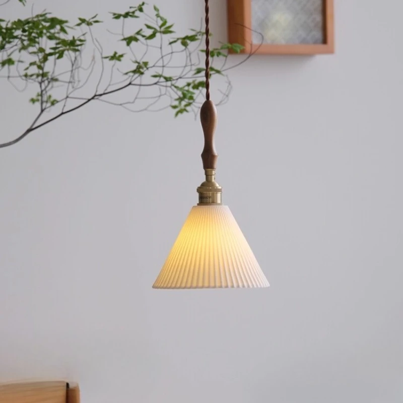 القرون الوسطى السيراميك غرفة نوم السرير قلادة صغيرة أضواء الأمريكية الرجعية دراسة مطعم منصة مشروبات مصمم خمر مصابيح معلقة