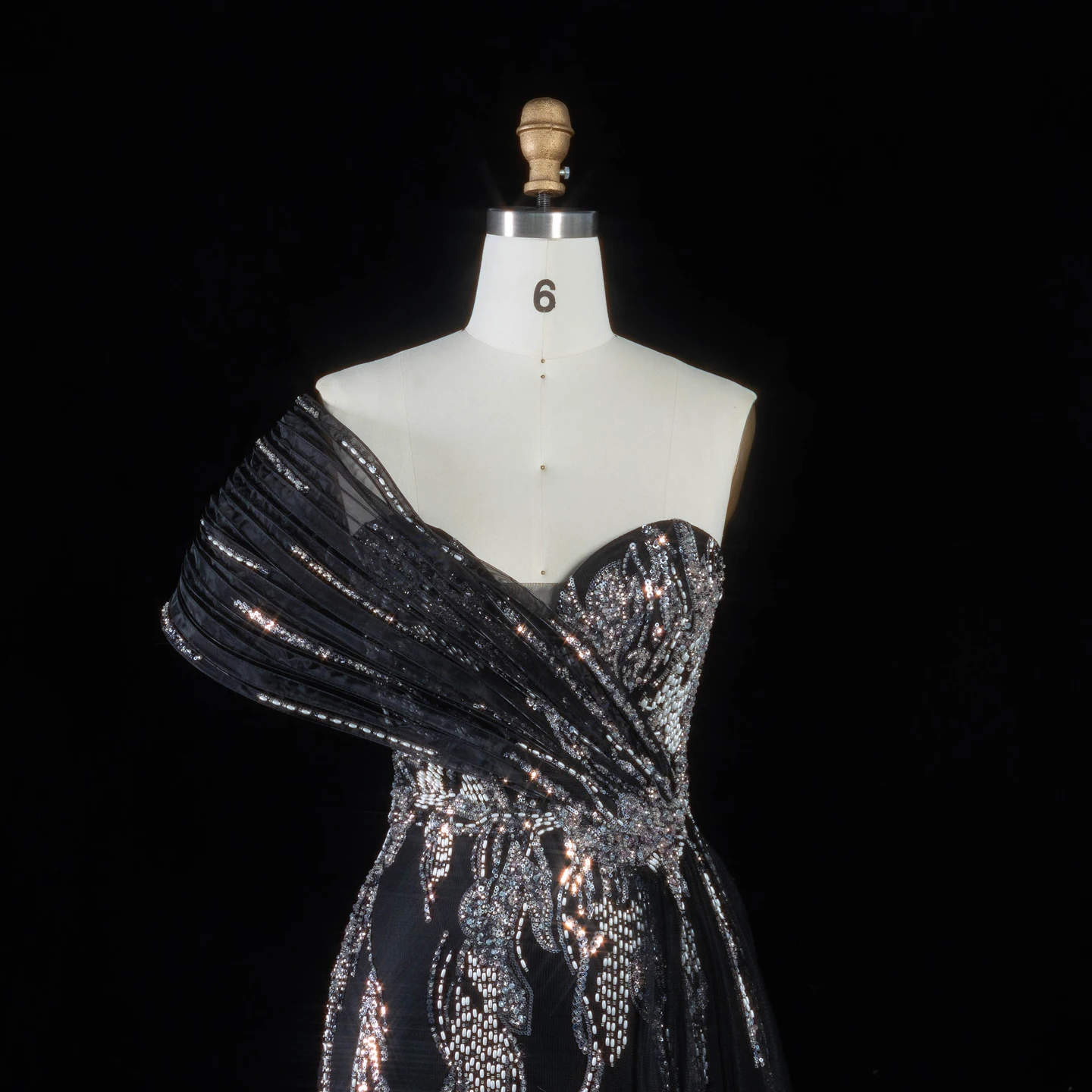 Sharon Said Luxuriöses Champagnerfarbenes One-Shoulder-Abendkleid mit Perlen und Tüllschleppe, Partykleid für Damen SS136, Maßanfertigung – Detail 21