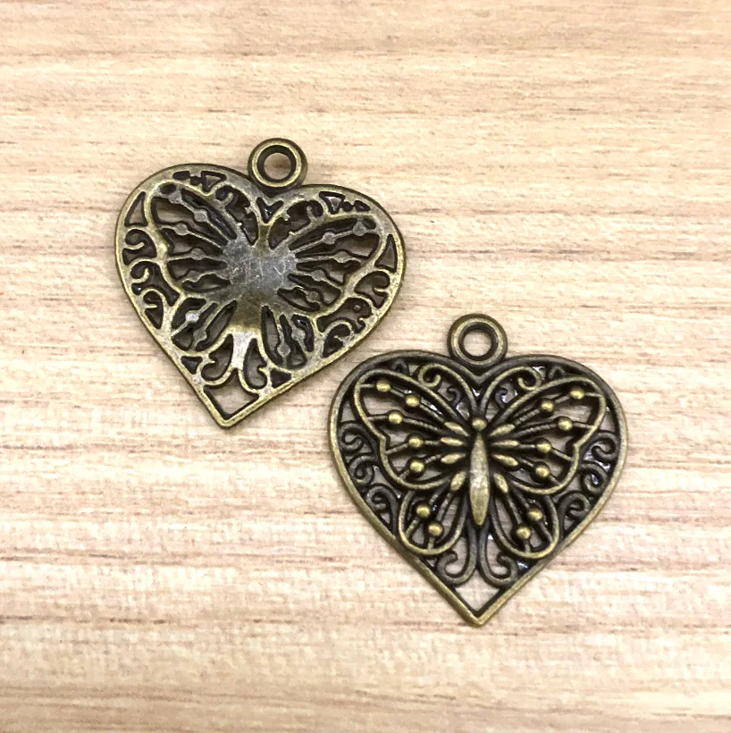 

15pcs 22*22mm Alloy metal vintage heart shaped hollow pendants HW2664