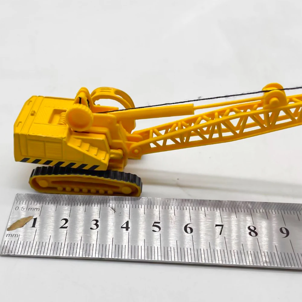 Scale Mini Simulation Alloy Crane Engineering Vehicle Scene Model Finished Product for Diorama