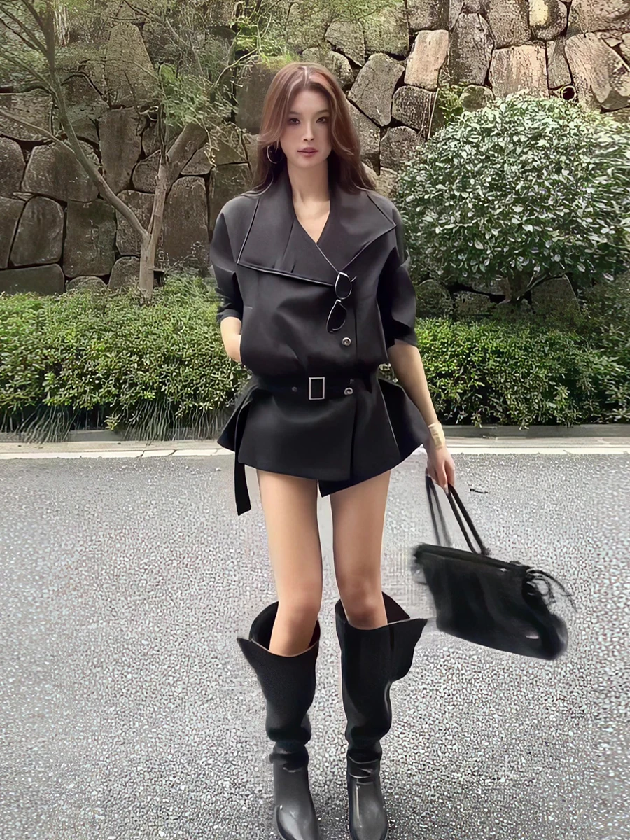 

Black Slim Fit Korean Style Windbreaker Coat Women's Autumn New Waist-Cinching Slimming Collar Stand-Up Top