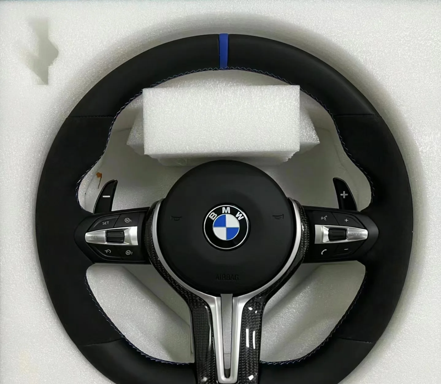 High quality be delicately made Alcantara steering wheel m performance for BMW E90 E92 E93 E82 X1 steering wheel