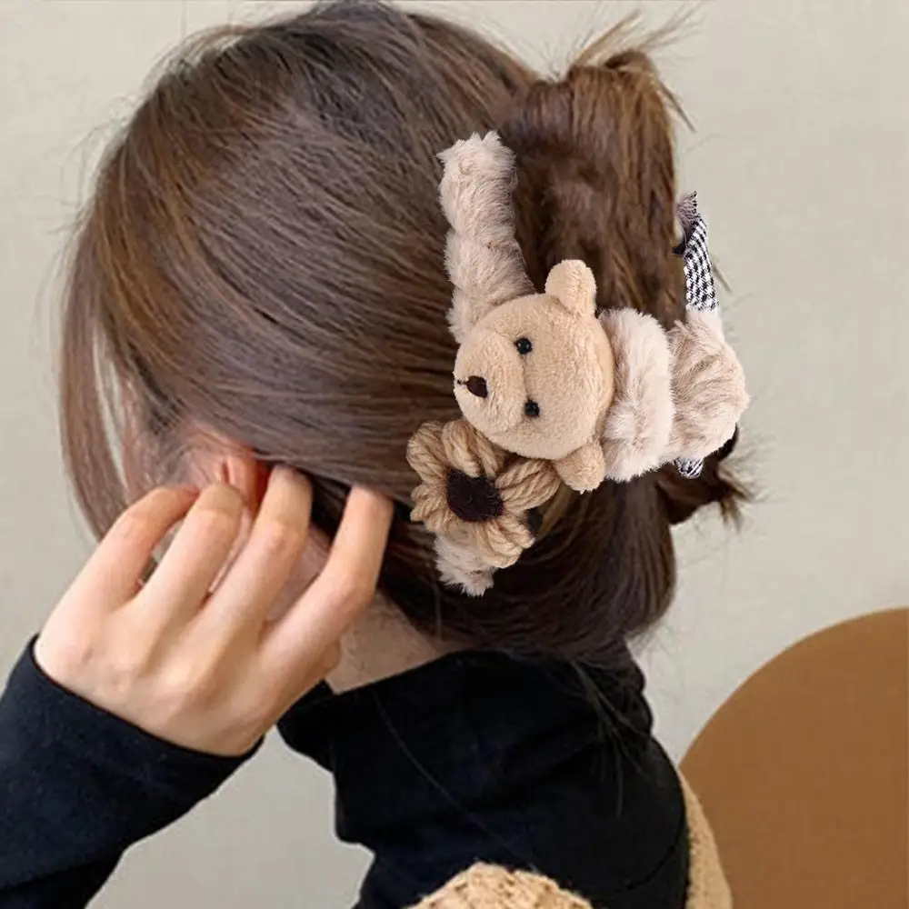 Cute Korean Female Plush Bathing Flower Hair Accessories Bear Hair Claws Women Hair Clips Korean Style Crab Clips