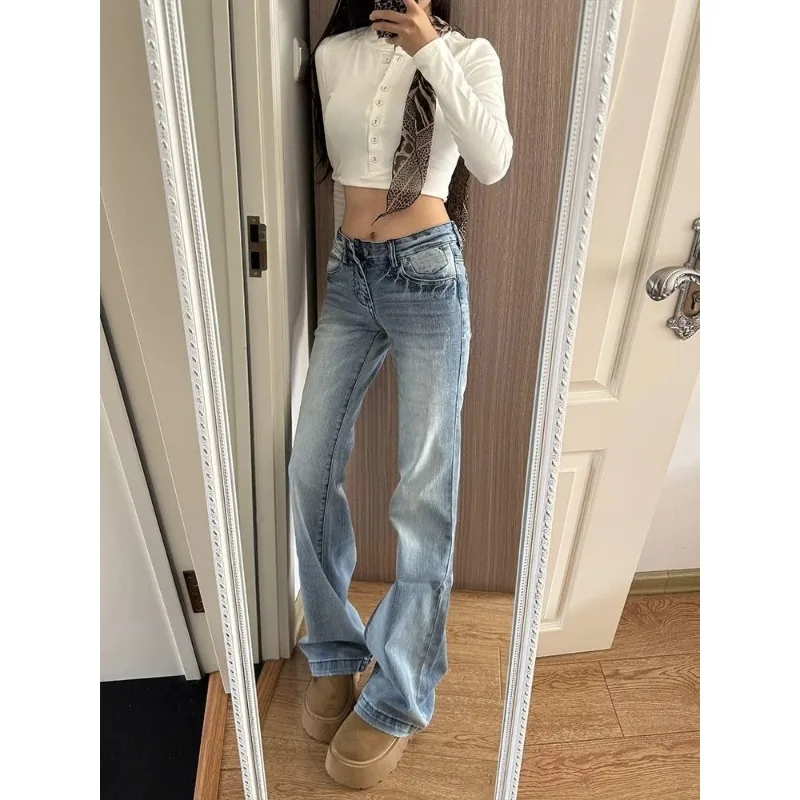 Low-rise Lightning Pattern Does Not Stick To The Legs Slightly Pulled Jeans Women's 2026 Spring New Straight-leg Flared Floor