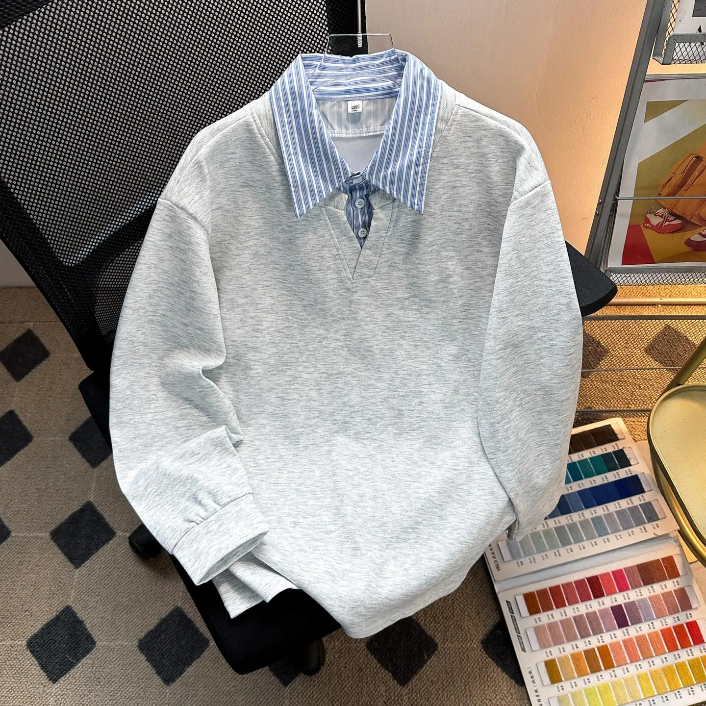 

Casual College Style Men's Long Sleeve Shirt Fake Two-Piece Sweatshirt Spring Autumn Winter Fashion American Style Inner...