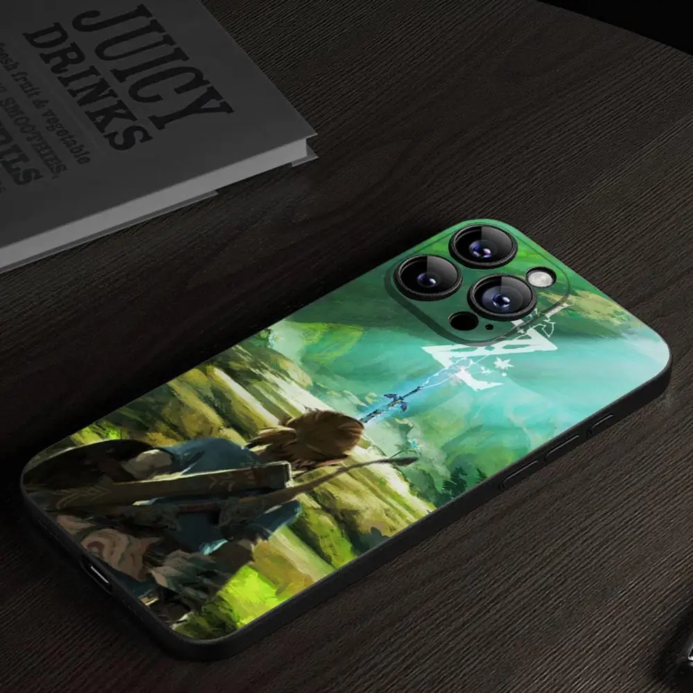 MINISO-Game-L-Legends-Of-Z-Zeldas Phone Case For IPhone 15 16 13 Pro Max 14 12 11 Xr X 8 7 6 Plus Luxury Back Cover