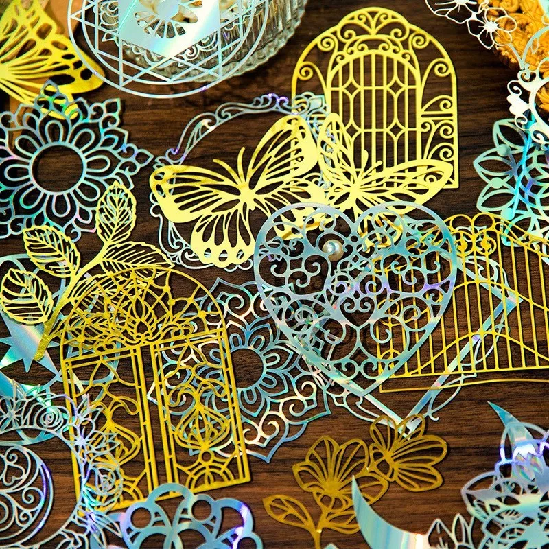 10 Pieces Paper Die Cuts Scrapbook Butterfly Lace Paper Round Shape Decorative Cardstock Scrapbooking DIY Card Photo Frame