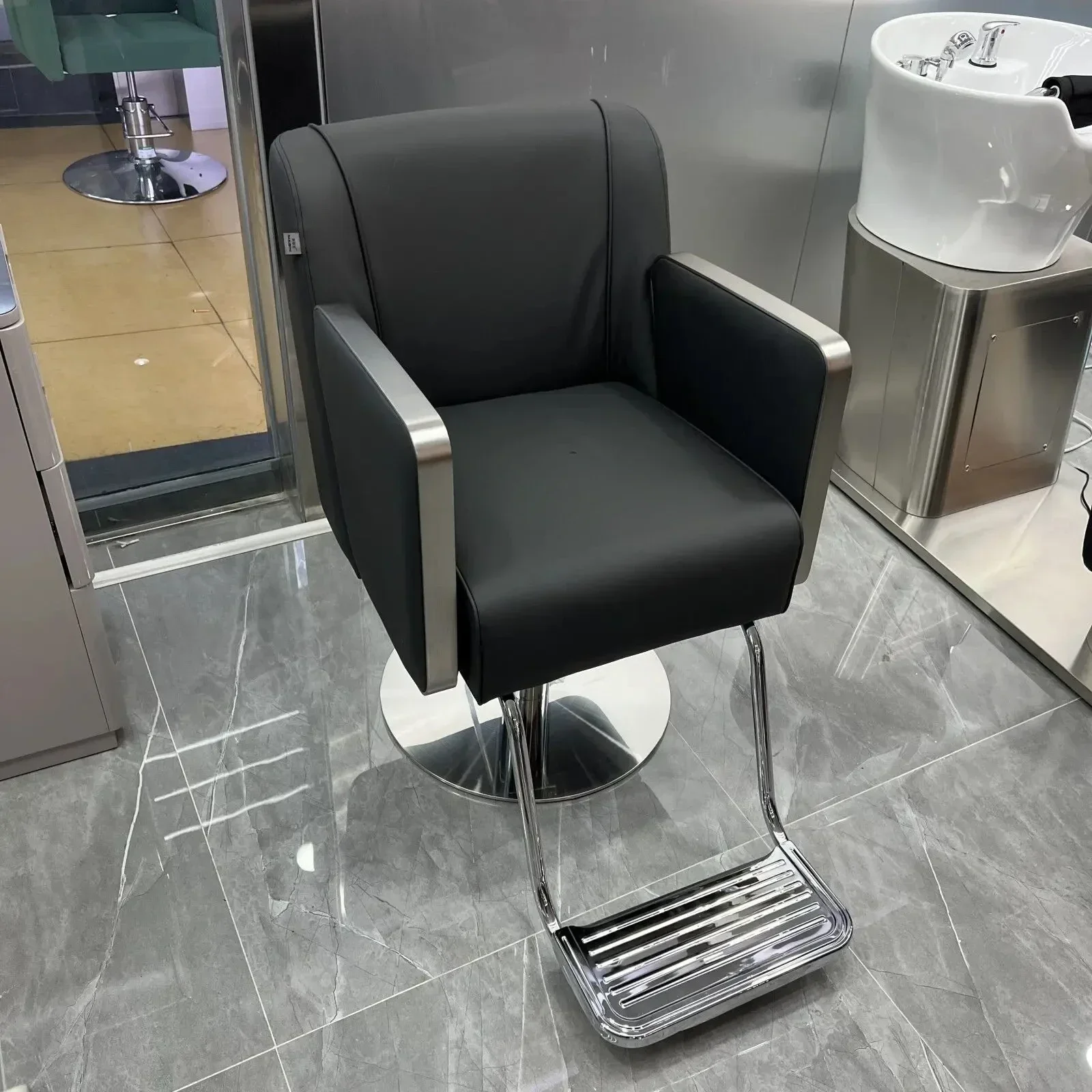 

Chair for Hair Hot Dyeing Area Hairdressing Chair Lifting Hair Cutting Seat