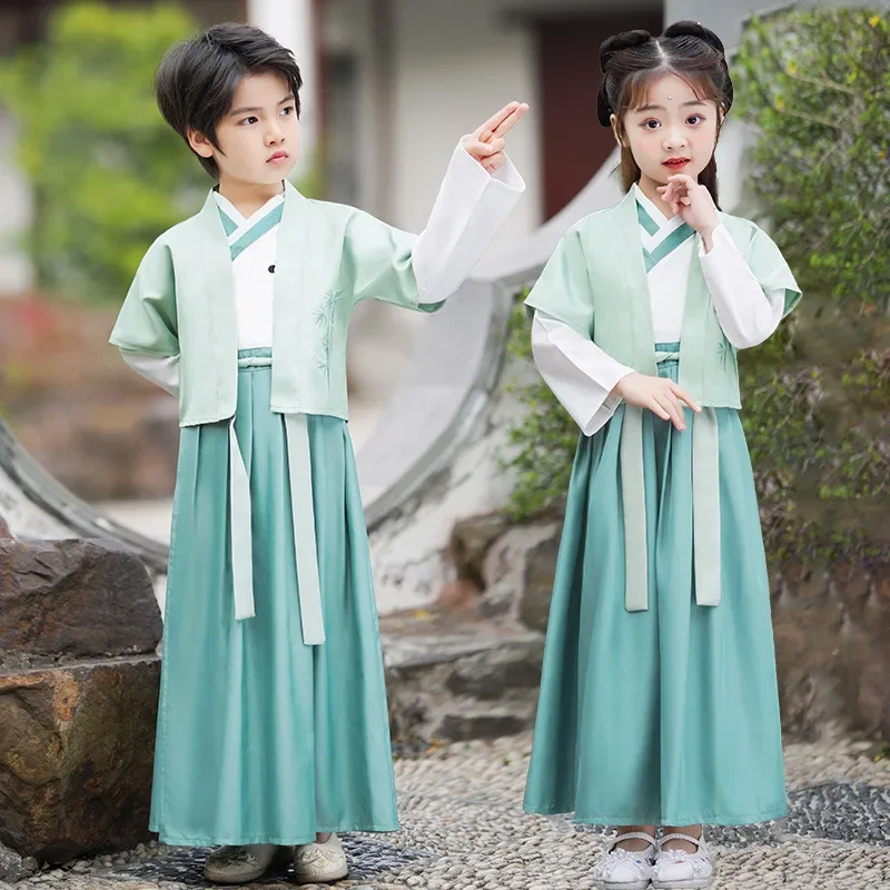 

Hanfu для мальчиков, детский сад, одежда для выступлений в китайском стиле, древний костюм для мальчиков, церемония открытия для девочек, три символа Classi