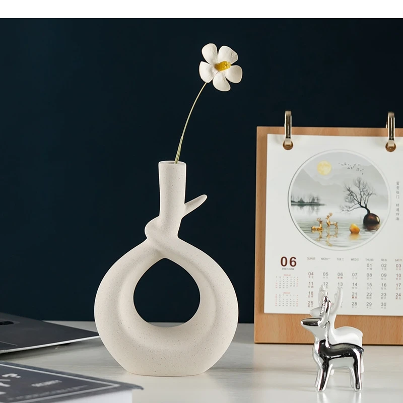 Ceramic Decoration Winding Hollow Out Hydroponic Flower Apparatus Terrarium Vase Home Accessories