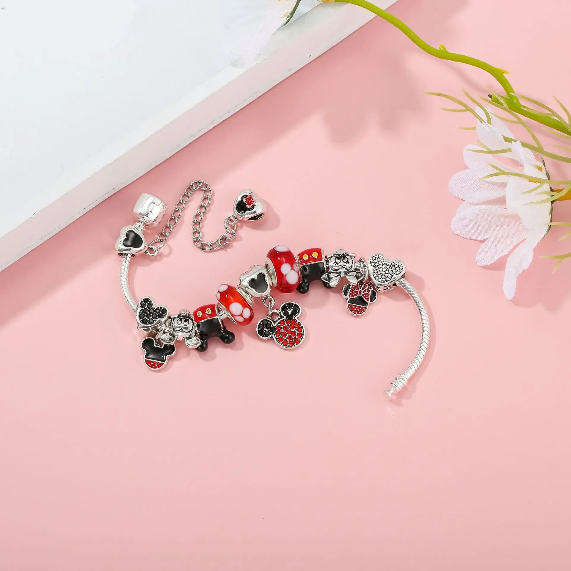 Disney Classic Design Mickey Minnie Charm Bracelet Silver Color Round Women Girl Fashion Jewelry Bracelet Pulsera Mujer view 5