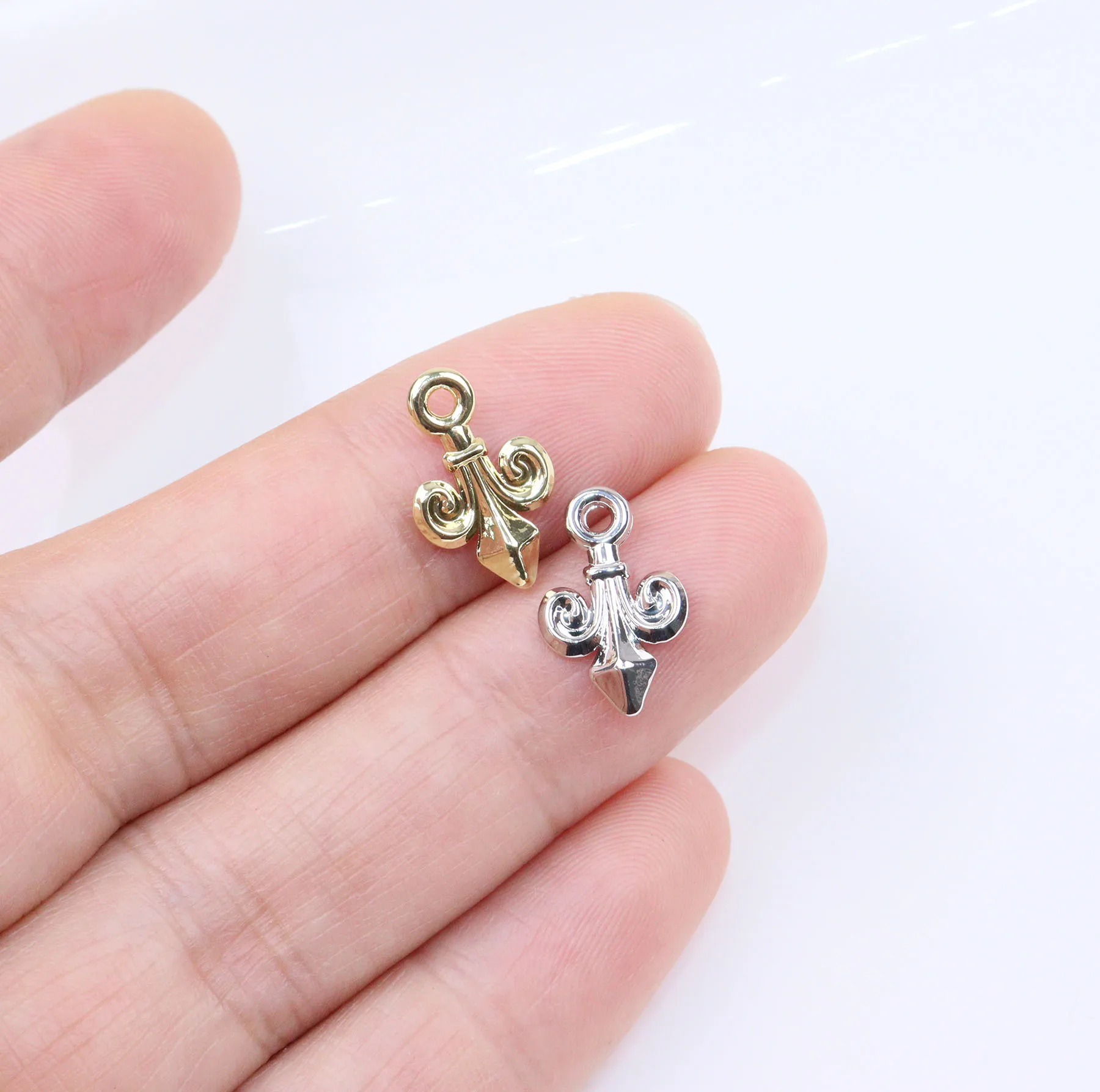 Eruifa gorący bubel 20 sztuk Mini gwiazda kobiet wisiorek ze stopu cynku hurtowni dziewczęcy naszyjnik, kolczyki bransoletka biżuteria DIY Handmade