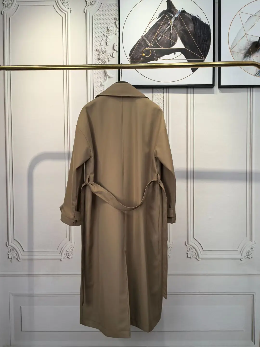 

Новая модная и элегантная ветрозащитная и водонепроницаемая ветровка из шелковой шерстяной ткани для женщин