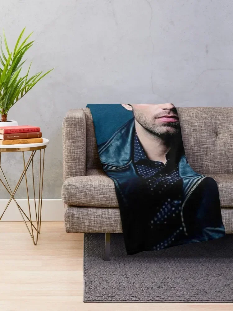 Sebastian Stan Throw Blanket Extra Large Throw Travel Hairys Plaid on the sofa Blankets