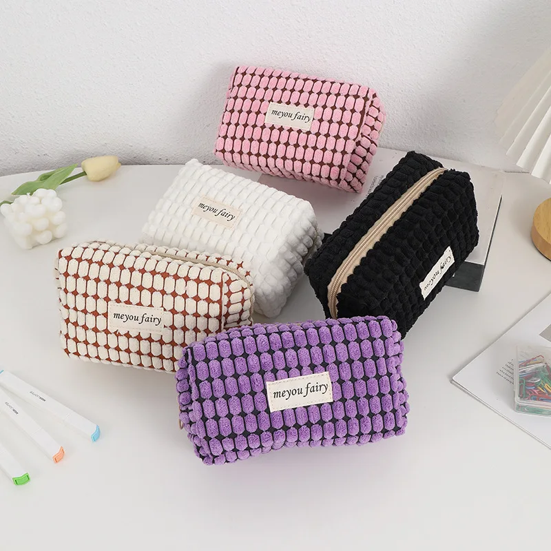 2025 Cute Plush Travel Cosmetic Lipstick Skincare Storage Bag Toiletry Kit Women Makeup Handbags Organizer Pouch Bag Pencil Case