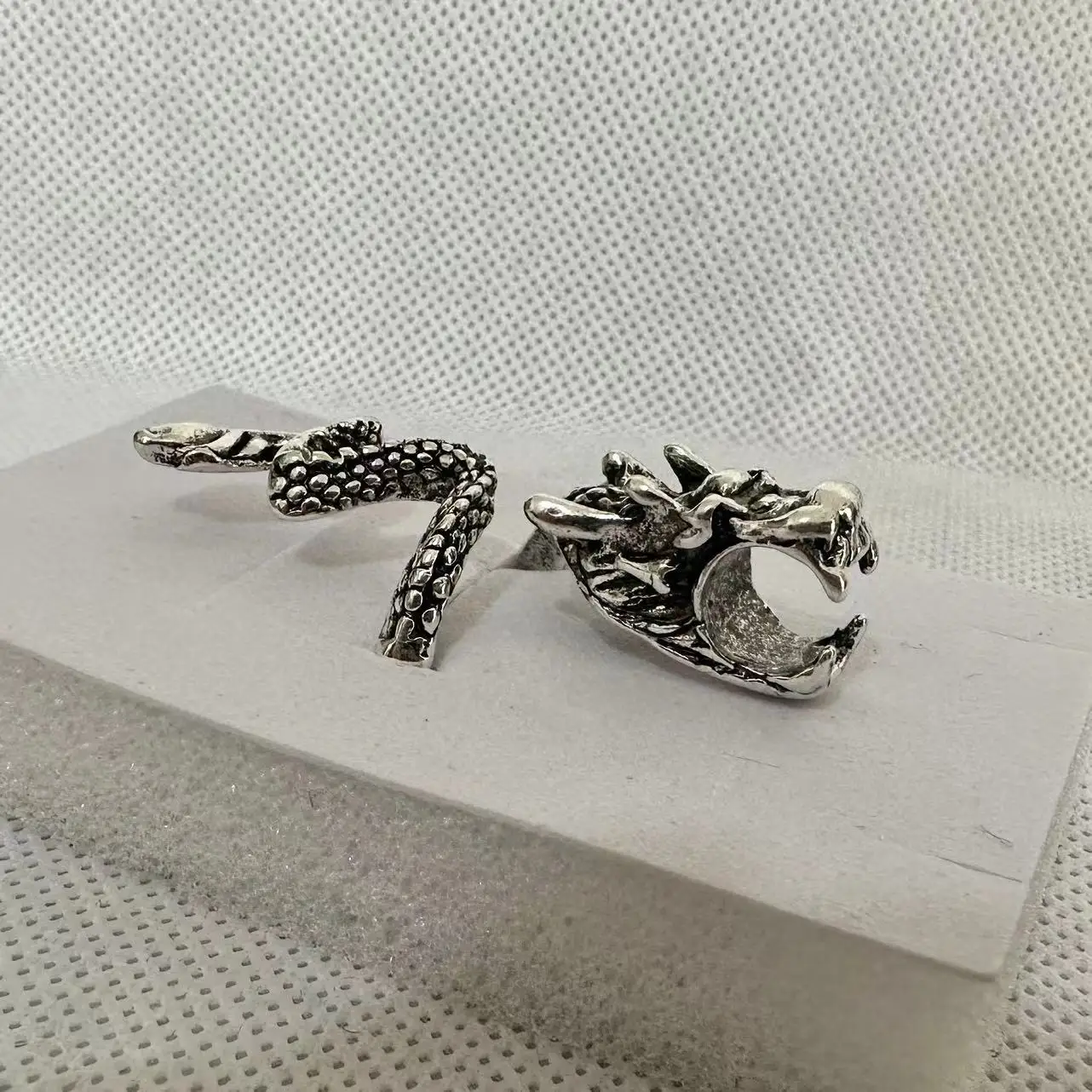 2026vintage Personality Gold-plated Cigarette Holder Ring Of Cigarette Holder Bracket Chinese Dragon Rings For Men Party Jewelry view 4