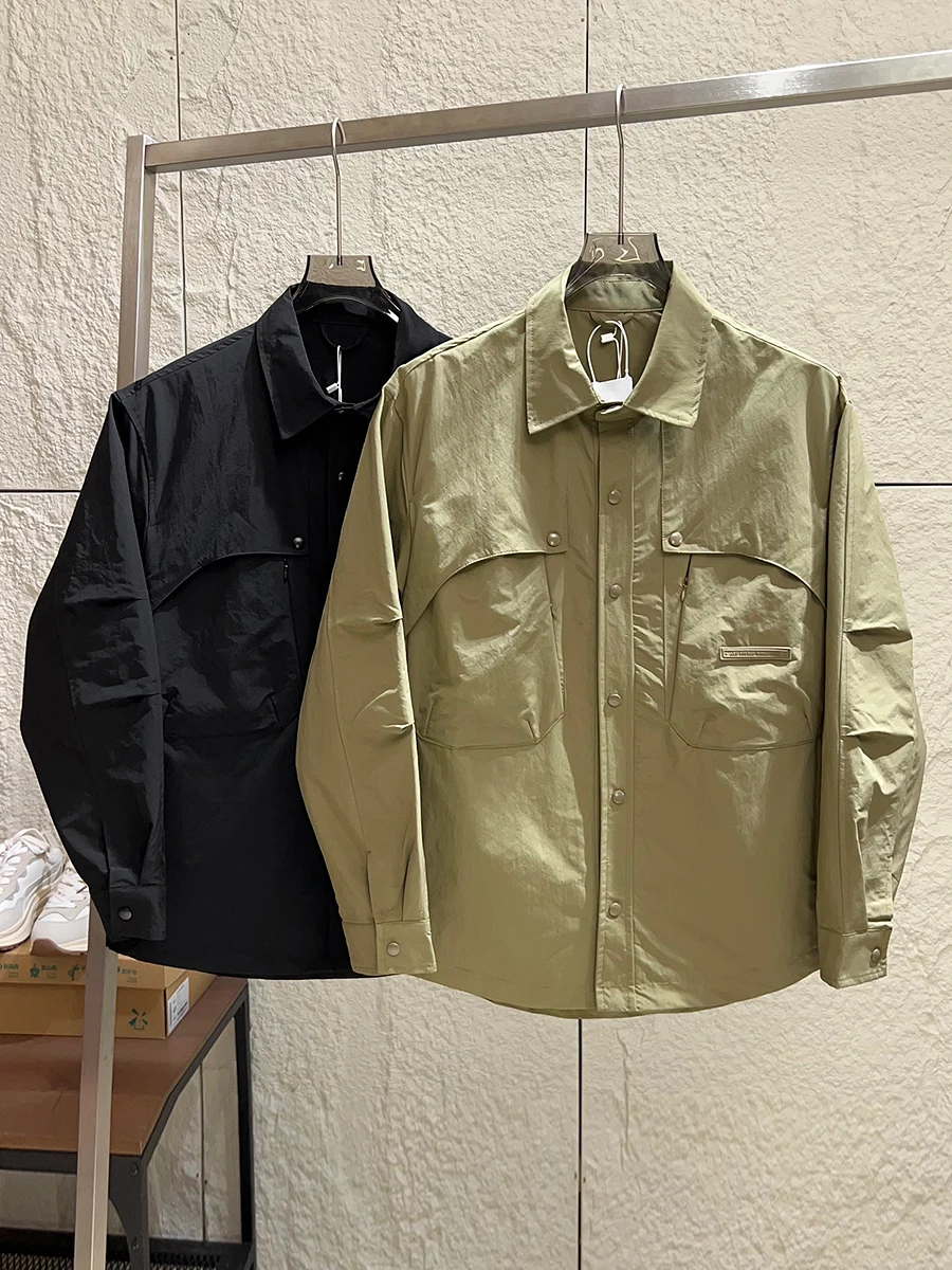 

Outdoor Men's Jacket Lightweight Flip Collar Knife Sleeve Design Breathable Polyester Fiber Autumn Season Mountain Series
