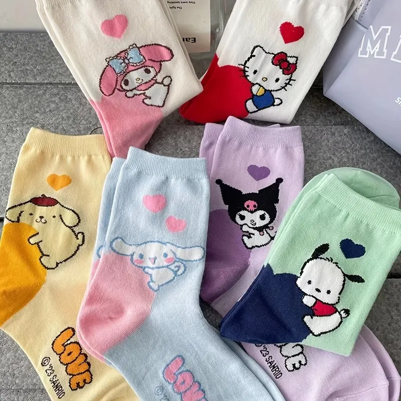 Sanrio Hello Kitty Anime meias de tubo longo para meninas, Harajuku, algodão, manter aquecido, presente casual, Hello Kitty, Kuromi Melody, Pochacco, 6 pares