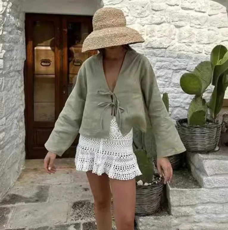 

Зеленая льняная блузка на шнуровке с длинным рукавом для женщин, модная шикарная повседневная свободная рубашка с v-образным вырезом, весенние новые женские уличные топы