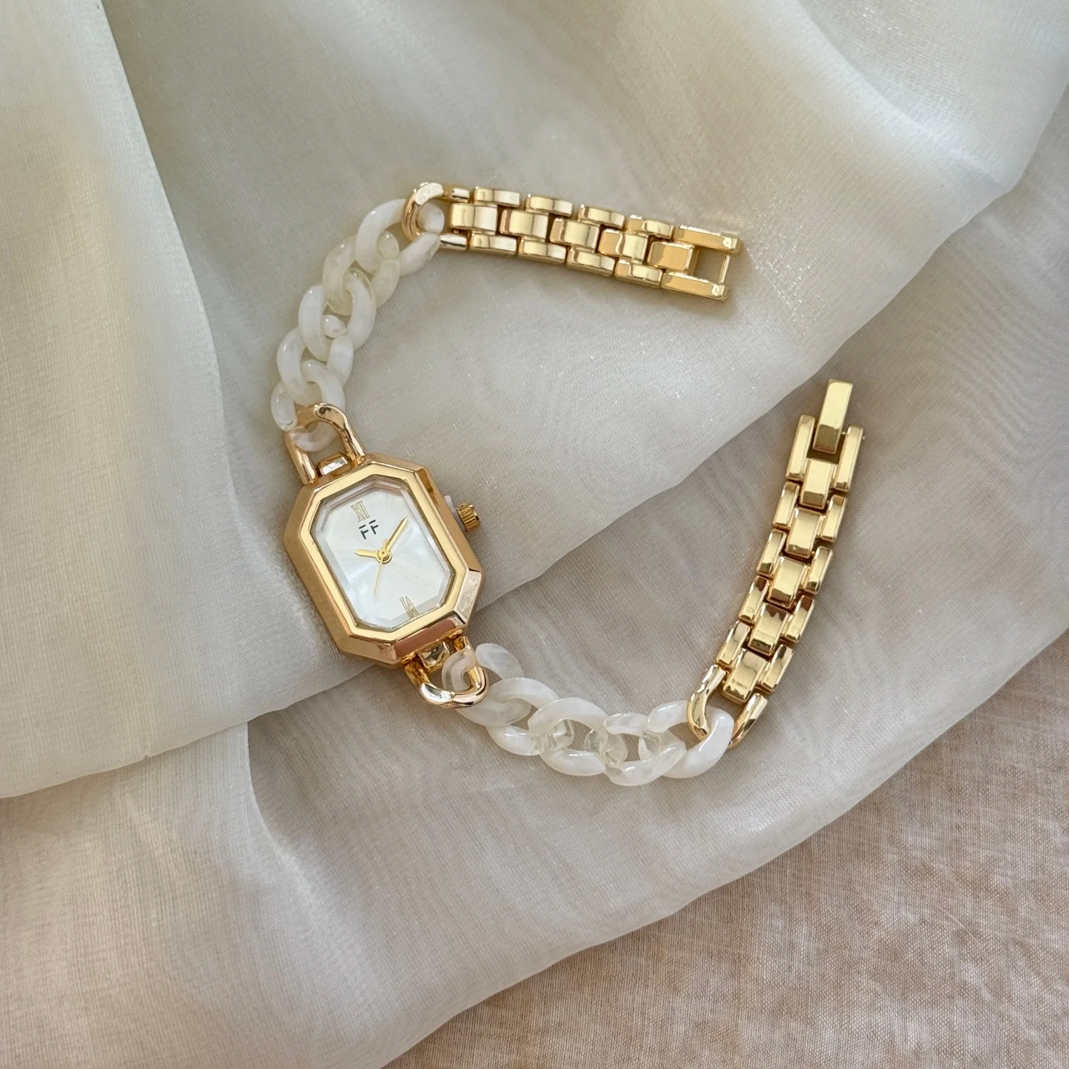 Premium Chain Cross-Border Watch for Women Square Quartz Movement for Ladies High-End Wristwatch Top Brand Female Clock Watches