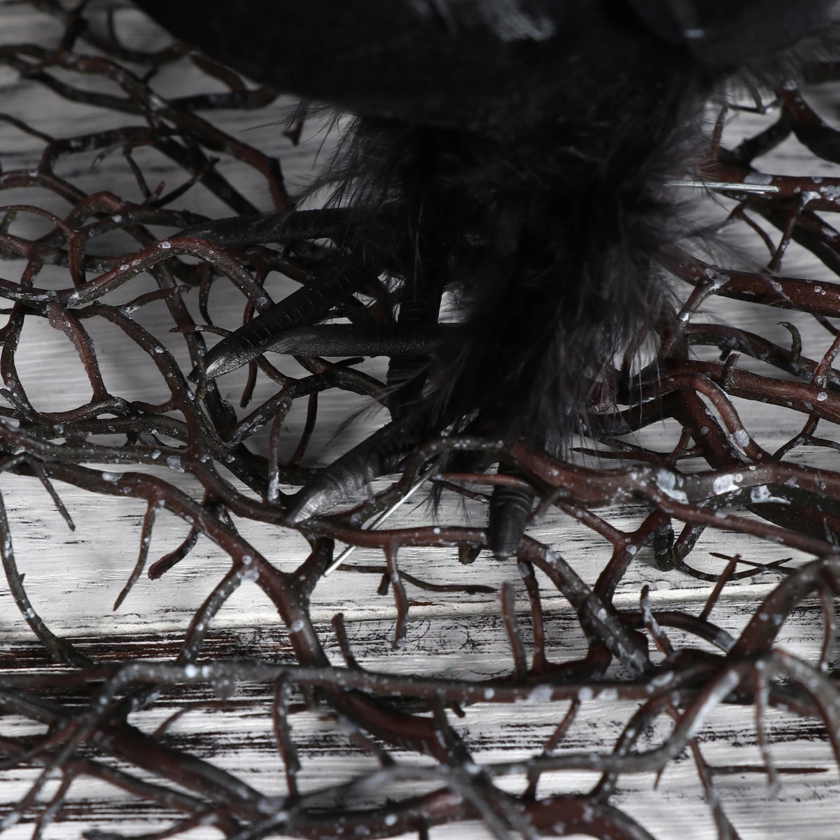 

Simulation Crow Ornaments Realistic Halloween Decoration Bird Prop Toy