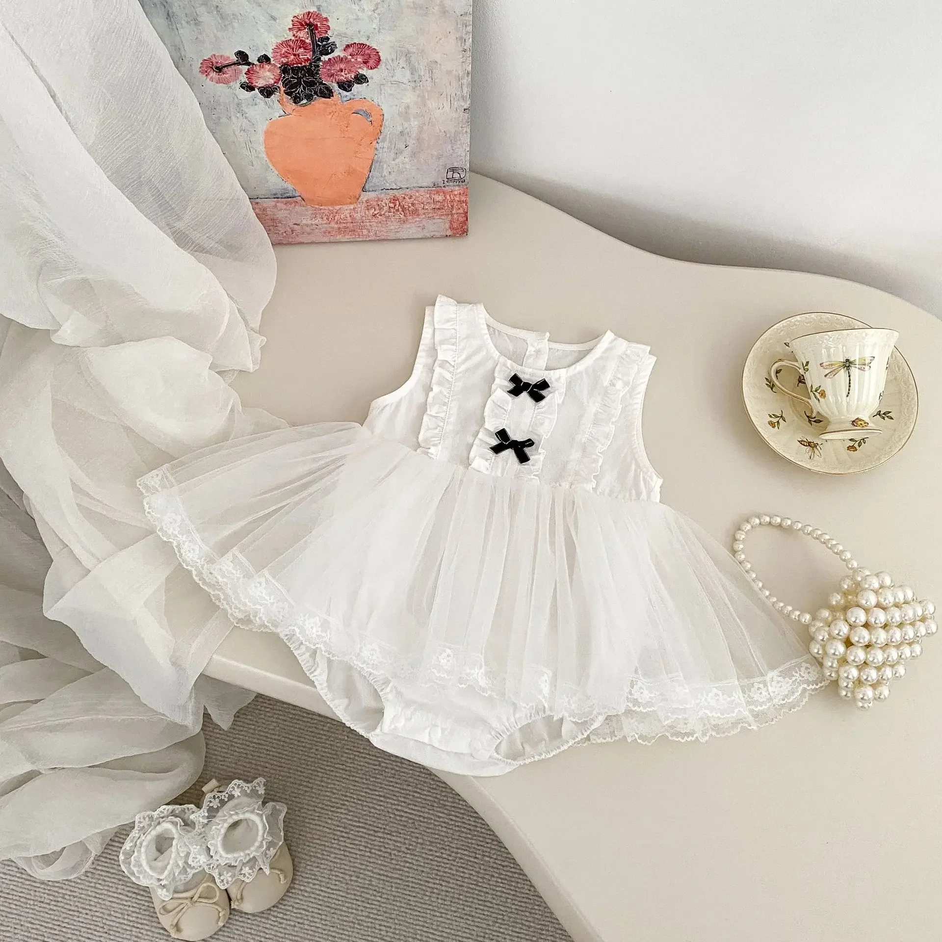 

2025 New Baby Summer Sleeveless Mesh Bag Fart Dress, Western-style Butterfly Bow, Women's Baby Hundred Day Skirt