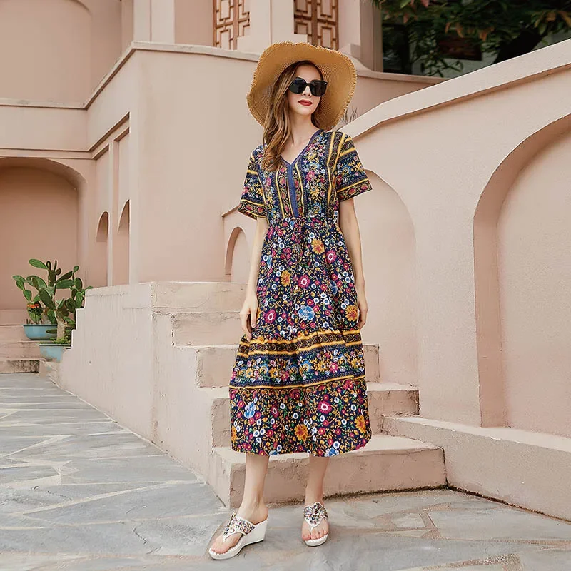 Hot selling oversized retro floral dress with bohemian lace V-neck long skirt plus size women clothing