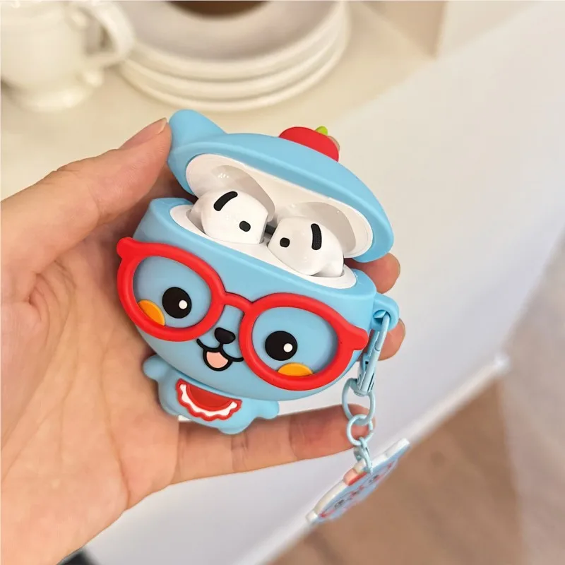 Funda de silicona con diseño de dibujos animados 3D Qoo para auriculares AirPods 3/4ª generación, AirPods Pro 1/2/3ª generación, con llavero, diseño de gafas Apple, bonita y linda.