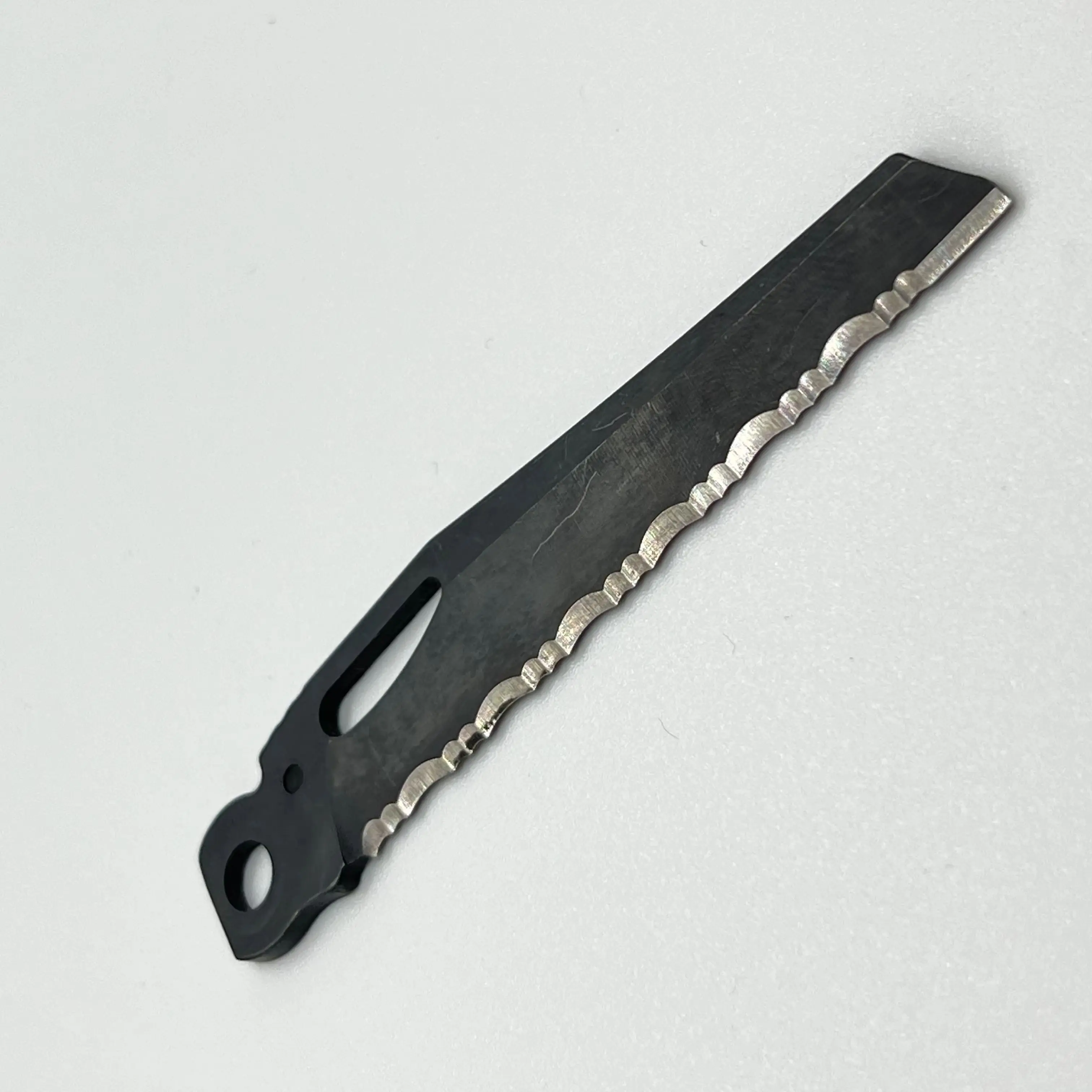 Сменный зубчатый нож 420HC для Leatherman Wave + черный, аксессуары «сделай сам» Сменный зубчатый нож 420HC для Leatherman Wave + черный, аксессуары «сделай сам»