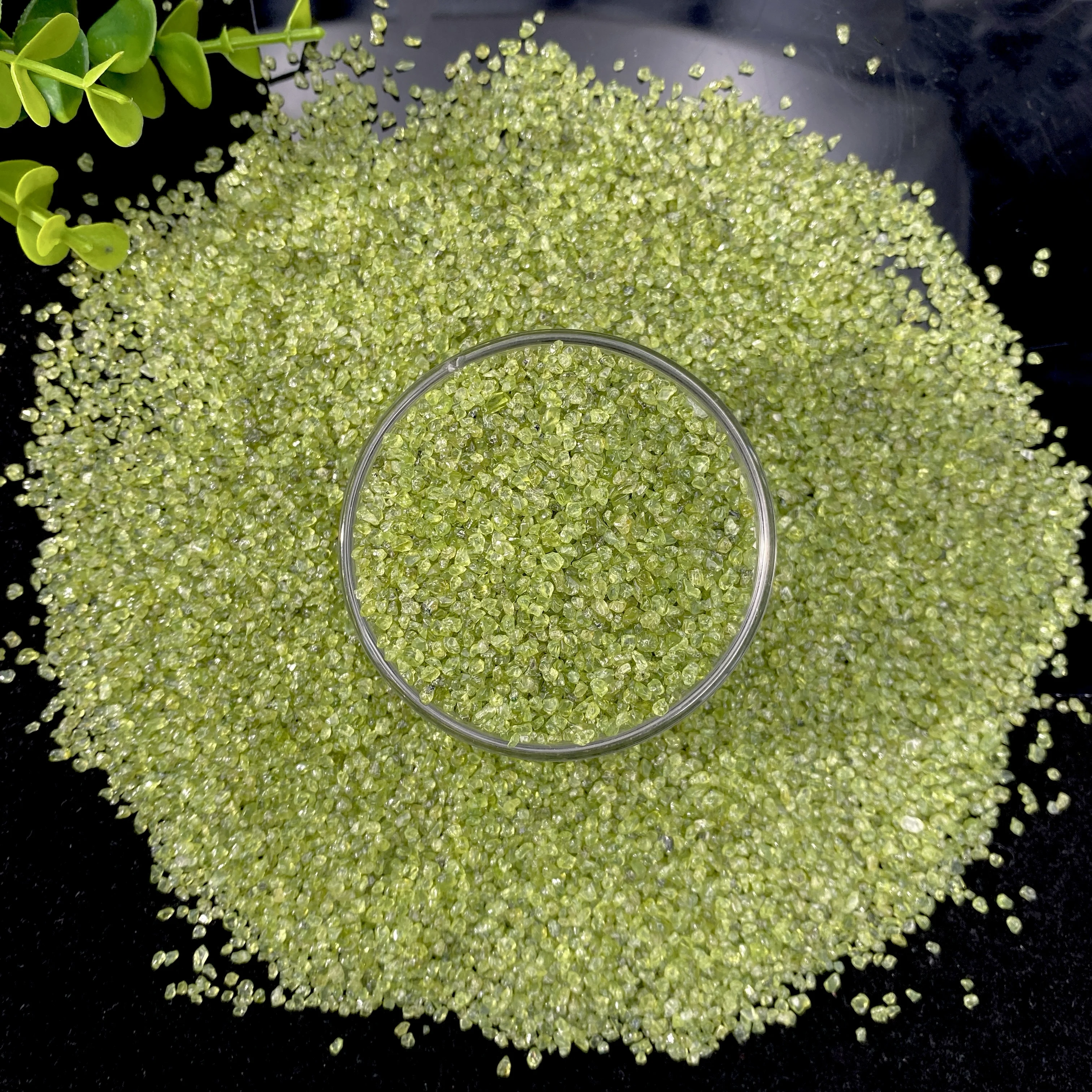 50g/100g 1-3mm Peridot Chips Stone, Perfect for DIY Mosaic Art & Crafts, Fish Tank And Flowerpot Decoration, DIY Decoration