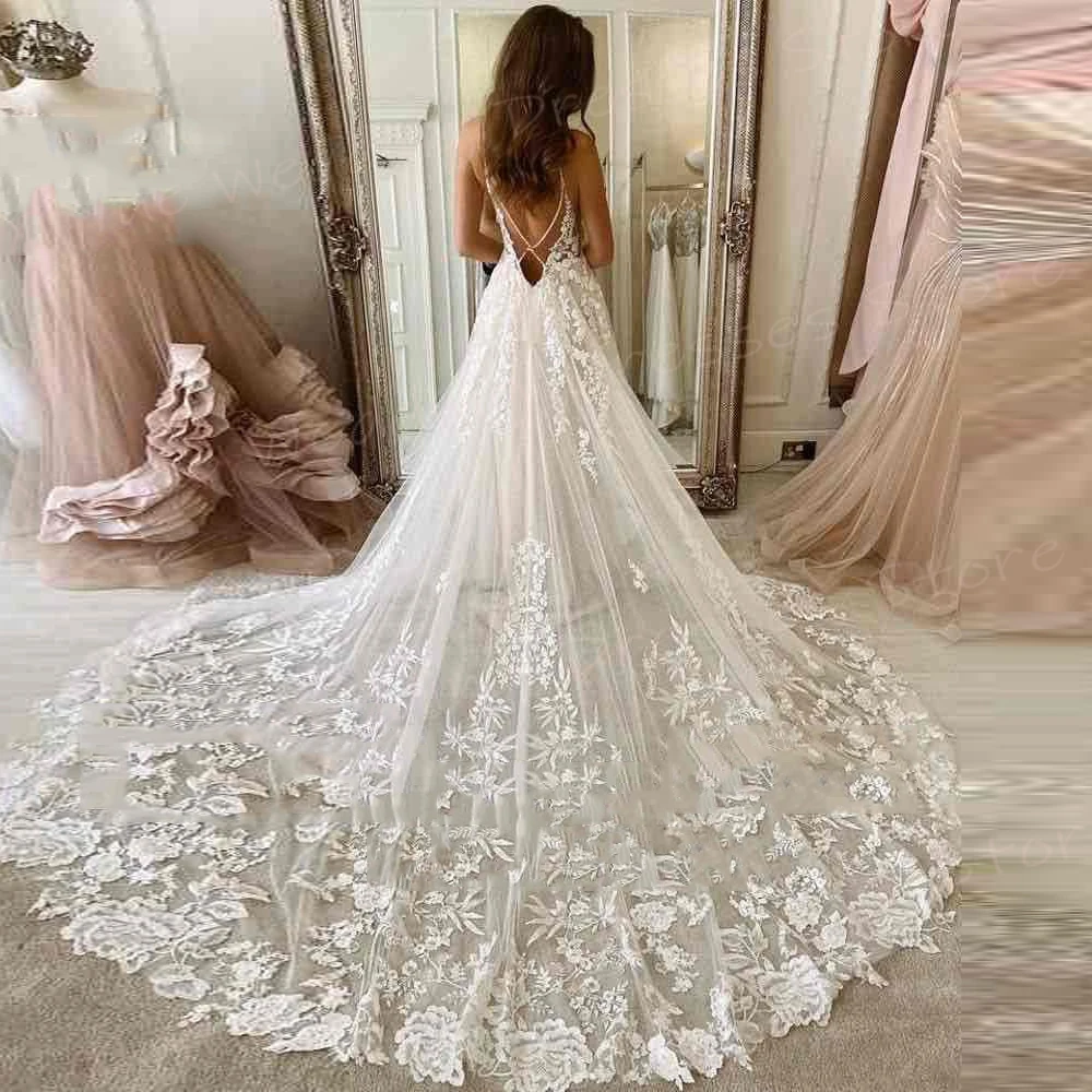 Requintado uma linha vestidos de casamento feminino apliques rendas personalizado vestidos de noiva sexy cintas de espaguete sem costas vestido de noiva