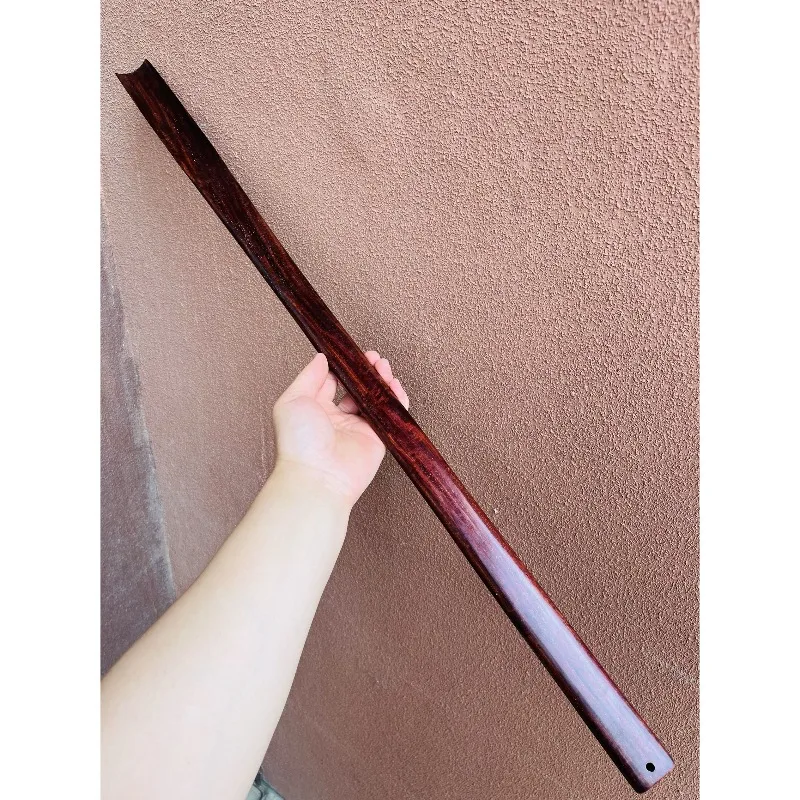 Red sandalwood shoehorn, long handle household extension, shoe pumping Japanese style, portable shoe carrier, shoes