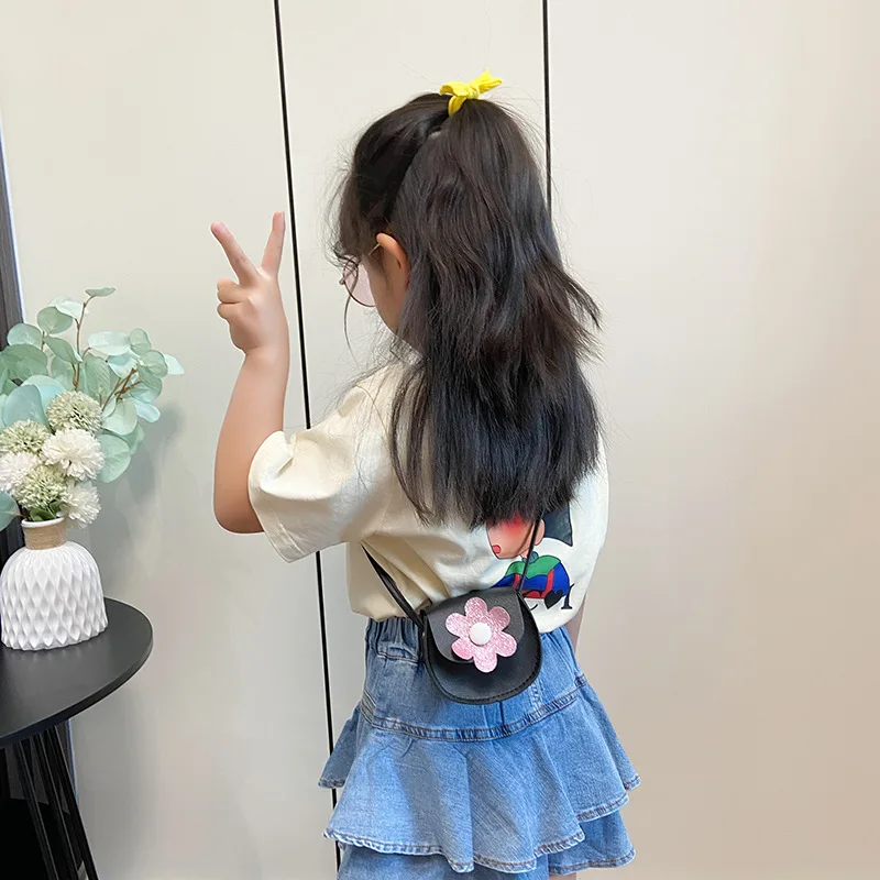 New Girl Backpack Fashion Cute Versatile Crossbody Child Backpack Simple Flower Mini Shoulder Bag Fashion Child Coin Purse