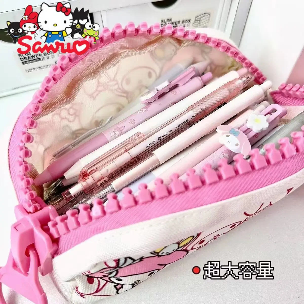 Sanrio Melody Kuromi Hello Kitty Cinnamoroll Pochacco Pen Bag Cartoon Big Zipper Male Students Pencil Stationery Box Storage Bag