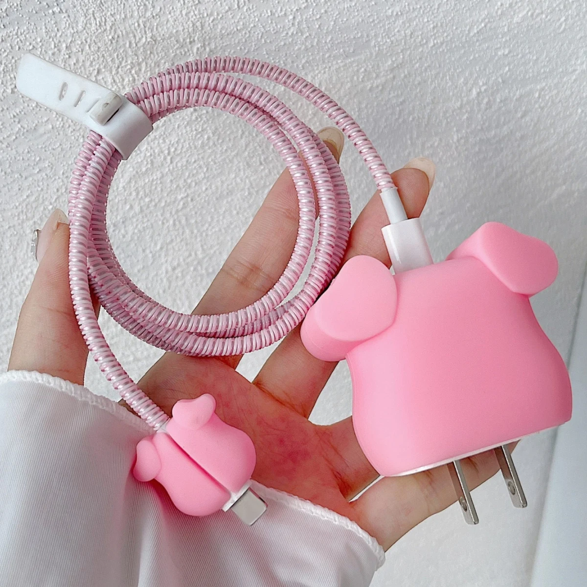 4pcs Cute Charging Data Cable Protector per iPhone 18/20w Charger Cover protettiva Winder accessori